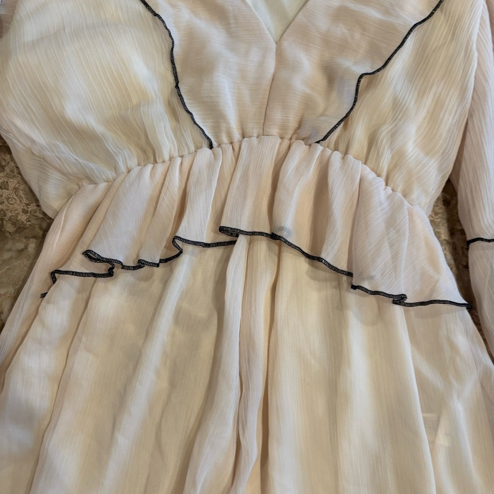 Zara Ruffle romper - Picture 6 of 6
